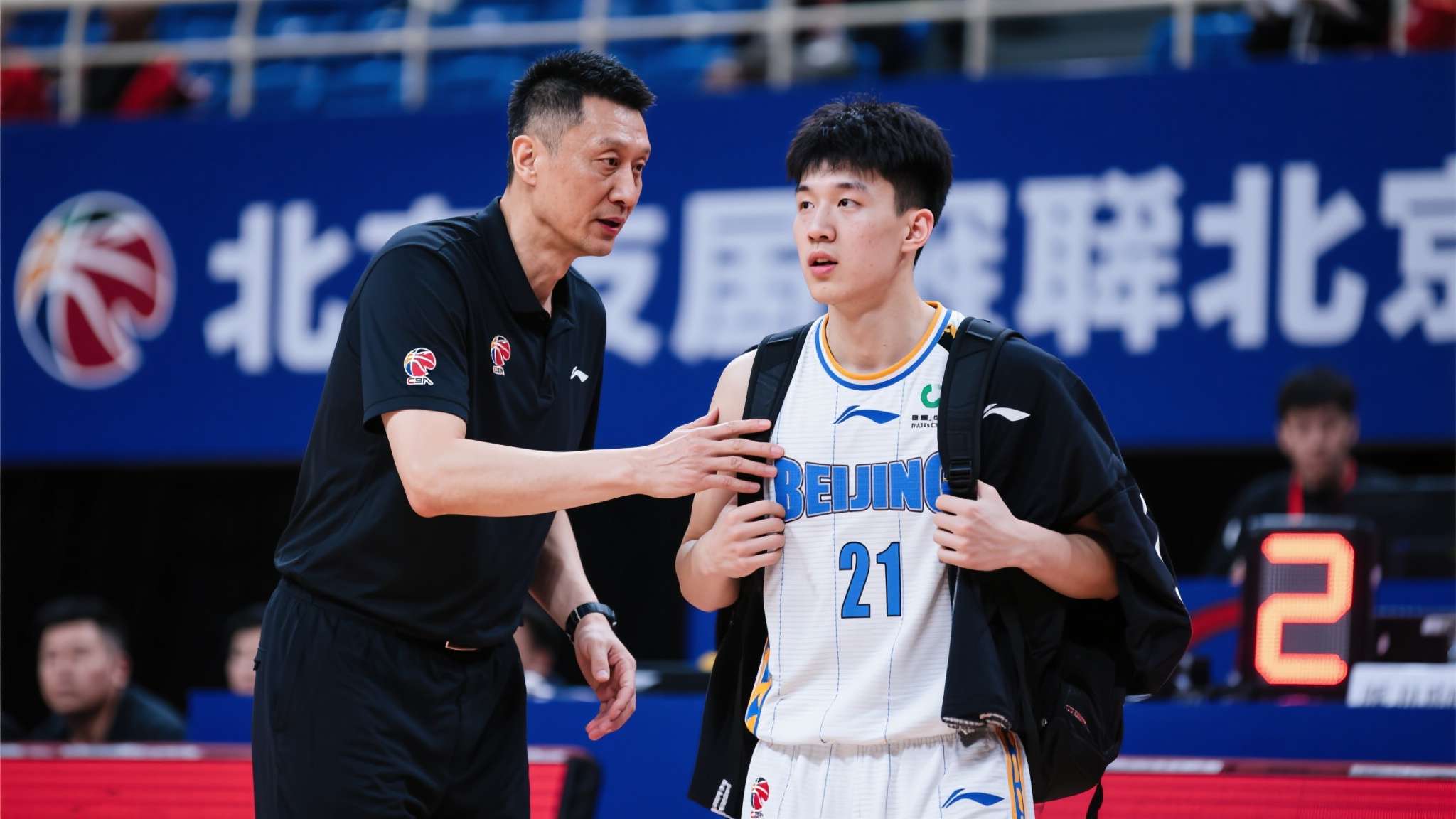 作为CBA联赛历史上最成功的主帅之一，杜锋向来以识人善用著称。此次北京之行，他将
